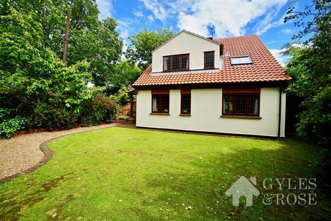 4 bedroom detached house for sale, Alresford