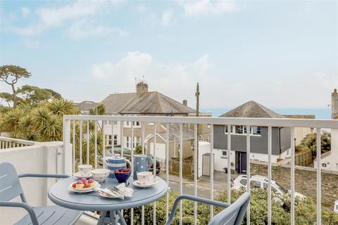 3 bedroom apartment for sale, Gyllyngvase | Falmouth