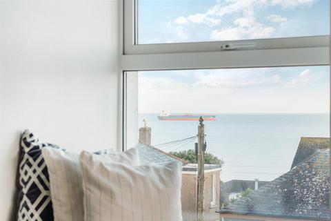 undefined, Gyllyngvase | Falmouth