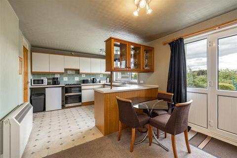 3 bedroom terraced house for sale, 6 Larkspur Court, Galashiels