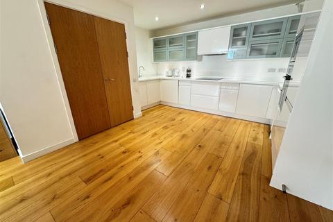 2 bedroom apartment for sale, Kennington Road, London