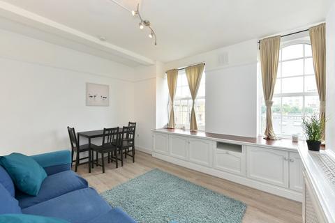 3 bedroom apartment to rent, Carnwath Road, Fulham, SW6