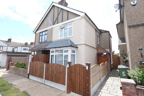 3 bedroom semi-detached house for sale, Crescent Avenue, Little Thurrock