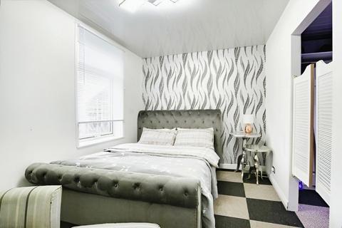 3 bedroom duplex for sale, Queen Street, Withernsea, HU19 2JR