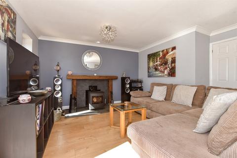 7 Campbell Close, Herne Bay, CT6 6UJ