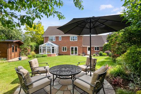 4 bedroom detached house for sale, Priors Grange, Salford Priors, Evesham, WR11