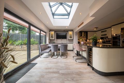 2 Conalan Avenue, Sheffield, S17 4PG