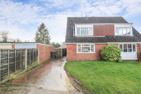 3 bedroom semi-detached house for sale, Dewlands, Oakley, Bedford