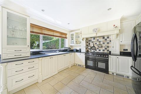 3 bedroom semi-detached house for sale, Salters Road, Walthamstow, London, E17