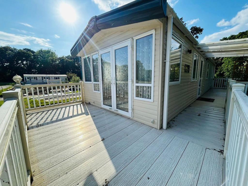 Burgh Castle Marina & Caravan Park... 1 bed park home for sale £23,995