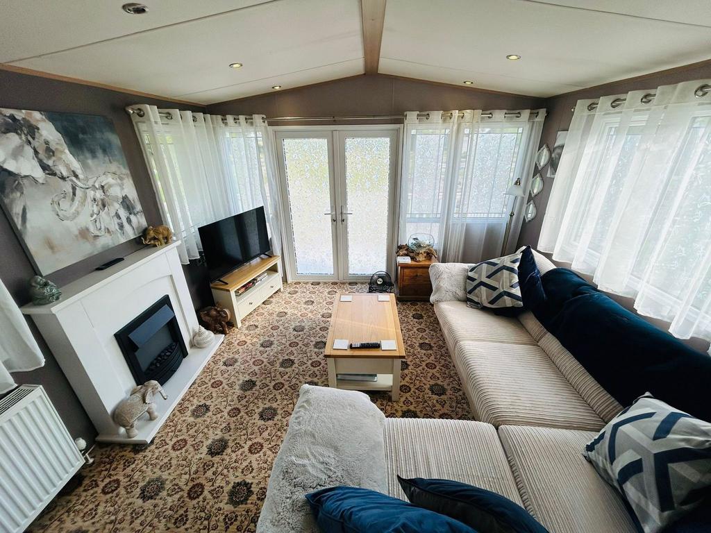 Burgh Castle Marina & Caravan Park... 1 bed park home for sale £23,995