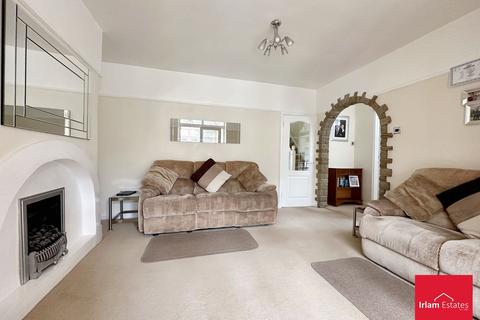 4 bedroom semi-detached house for sale, Vicarage Road, Irlam, M44