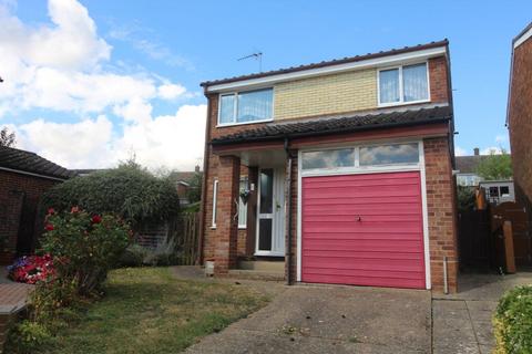 3 bedroom detached house for sale, Denton Close, Ipswich, IP2