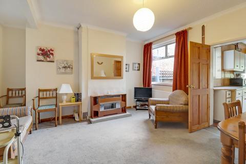 57 Common Road, Claygate, Esher, KT10 0HU
