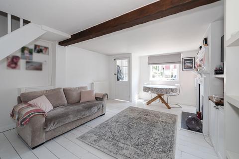 2 bedroom end of terrace house for sale, Coverts Road, Claygate, KT10