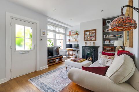 2 bedroom terraced house for sale, School Road, East Molesey, KT8