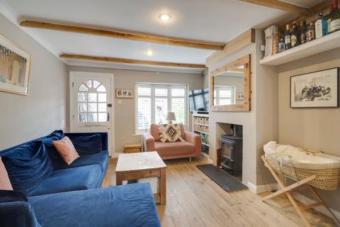 29 Dennis Road, East Molesey, KT8 9EE