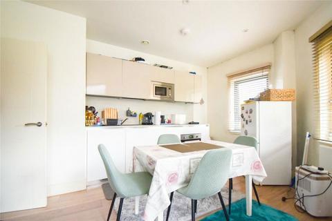 1 bedroom flat for sale, Mondial Way, Harlington, Hayes, Middlesex, UB3 5AR