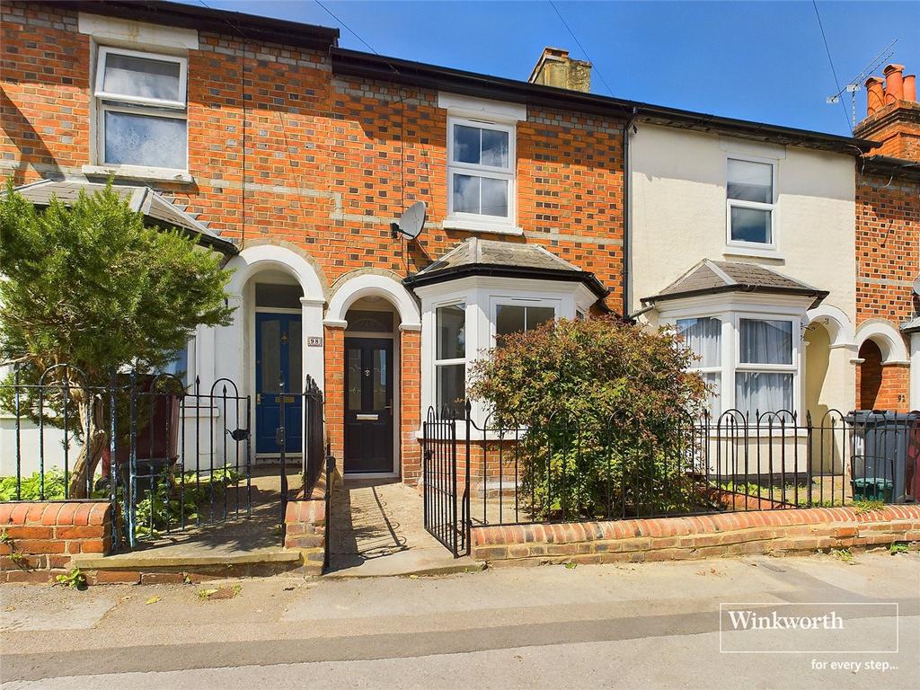 Highgrove Street, Reading, Berkshire... 2 bed terraced house to rent
