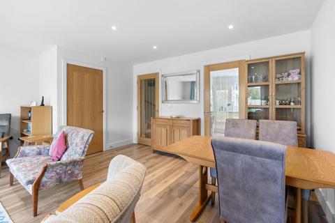 11 The Mazles, Comberton, Cambridge, CB23 7FA