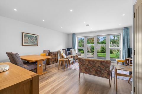 11 The Mazles, Comberton, Cambridge, CB23 7FA