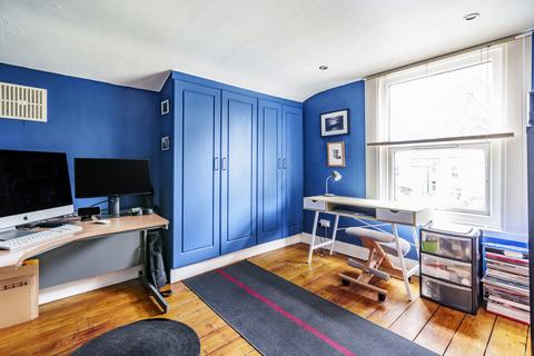 12b Carholme Road, London, SE23 2HS