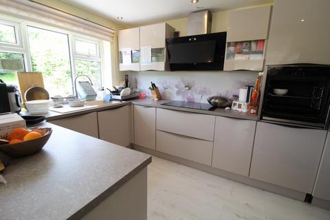 4 bedroom detached house for sale, Redesmere Drive, Cheadle Hulme