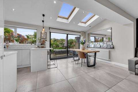 33 Arklow Drive, Hale Village, Liverpool, L24 5RW