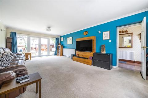 5 bedroom semi-detached house for sale, Conway Crescent, Perivale, Greenford