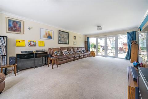 5 bedroom semi-detached house for sale, Conway Crescent, Perivale, Greenford