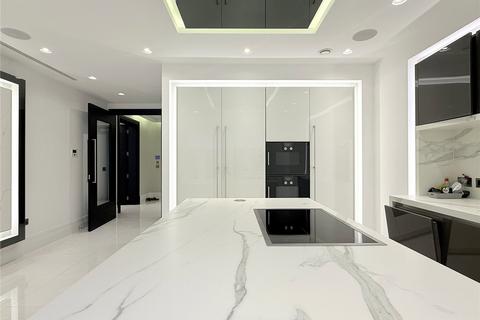 undefined, Camlet Way, Hadley Wood, Hertfordshire, EN4