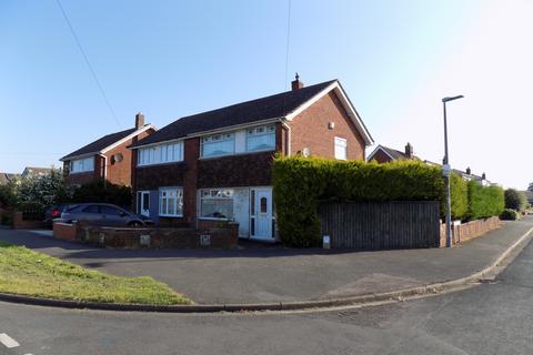 3 bedroom semi-detached house for sale, Woodlands Avenue, Immingham DN40