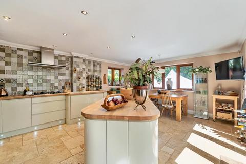 4 bedroom detached house for sale, Sparsholt,  Oxfordshire,  OX12