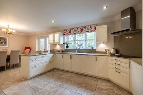 4 bedroom detached house for sale, Willowmead Park, Lytham St. Annes, FY8