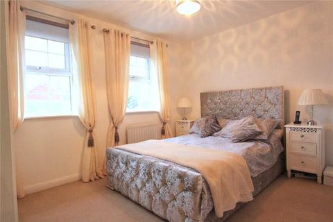 3 bedroom end of terrace house for sale, Ashleworth Road, Swindon SN25