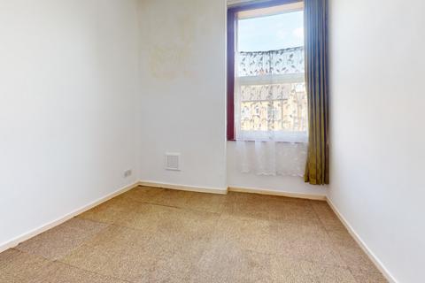 1 bedroom flat for sale, Robinson Road, London, SW17