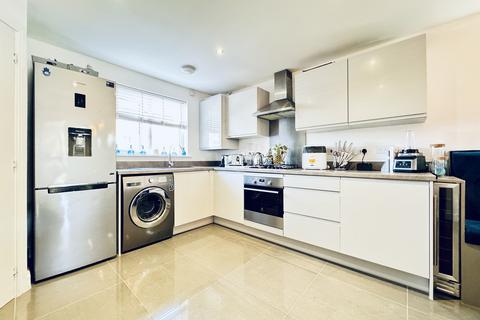 undefined, Ffordd Pentre, Barry
