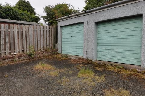 Garage to rent, Caiystane Gardens, Edinburgh EH10