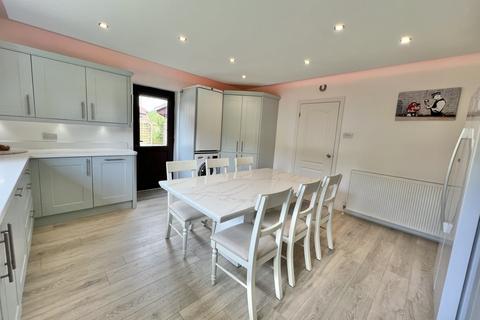 2 Balfour Close, Thornton-cleveleys, FY5 5PH