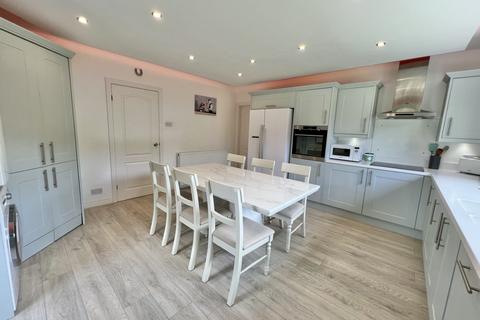 2 Balfour Close, Thornton-cleveleys, FY5 5PH