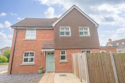 3 bedroom semi-detached house for sale, Thorne Road, Minster, CT12