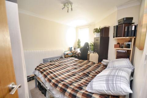 2 bedroom flat for sale, Parkstone