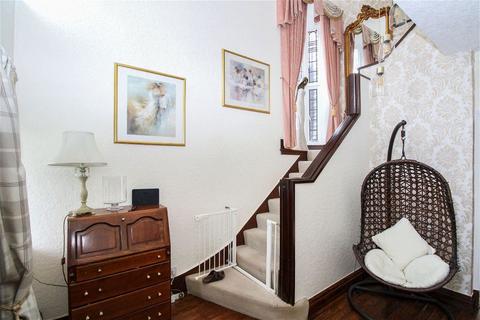 61 Brandhall Road, Oldbury, B68 8DT