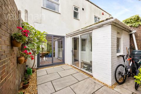 2 bedroom terraced house for sale, Kew Street, Brighton, East Sussex, BN1