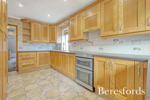 9 Abbey Road, Billericay, CM12 9NF