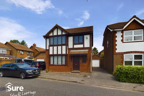 3 bedroom detached house to rent, Kenilworth Close, Hemel Hempstead, Hertfordshire, HP2 4EY