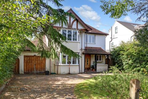 57 Ember Lane, Esher, KT10 8EF