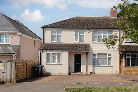 49 Balmoral Crescent, West Molesey, KT8 1QA