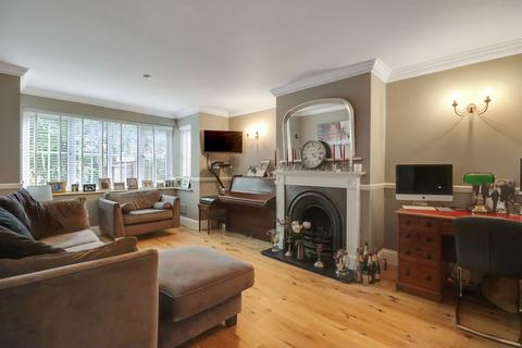 30 Foley Road, Claygate, Esher, KT10 0ND