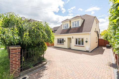 4 bedroom detached house for sale, Eastwood Road, Rayleigh, SS6